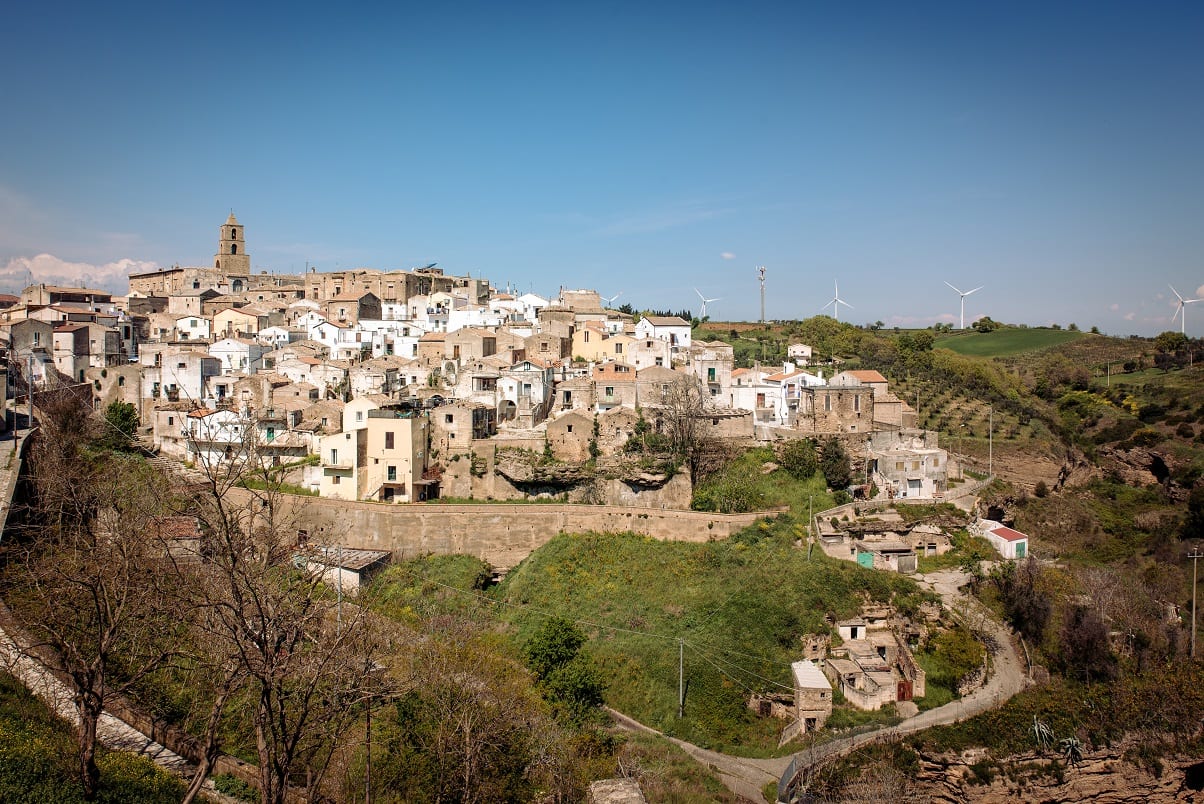 La rinascita di Grottole grazie a 5 volontari premiati con la cittadinanza onoraria