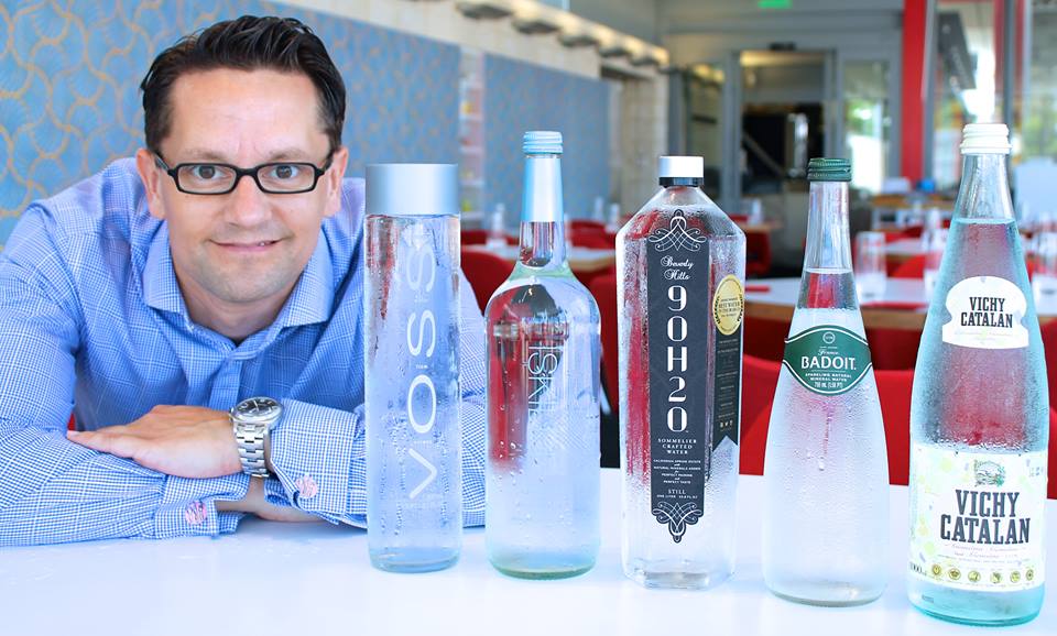 Nuove professioni: ecco il sommelier dell’acqua