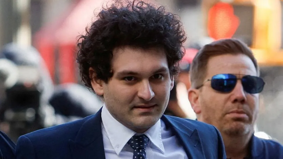 Sam Bankman-Fried, fondatore di FTX, condannato a 25 anni di prigione