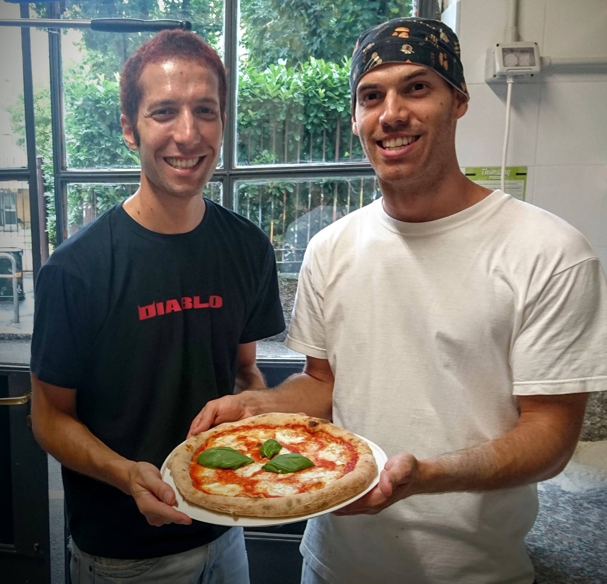 Ingegneria addio, apro una pizzeria a impatto zero