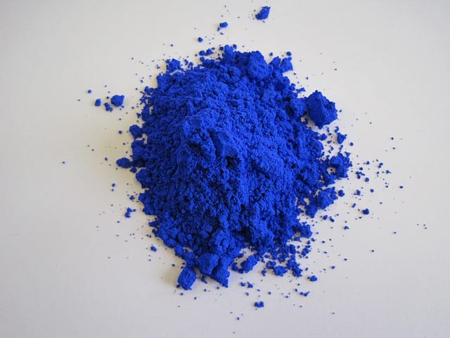 Uno studente ha scoperto una nuova tonalità di blu. Ora si cerca il nome