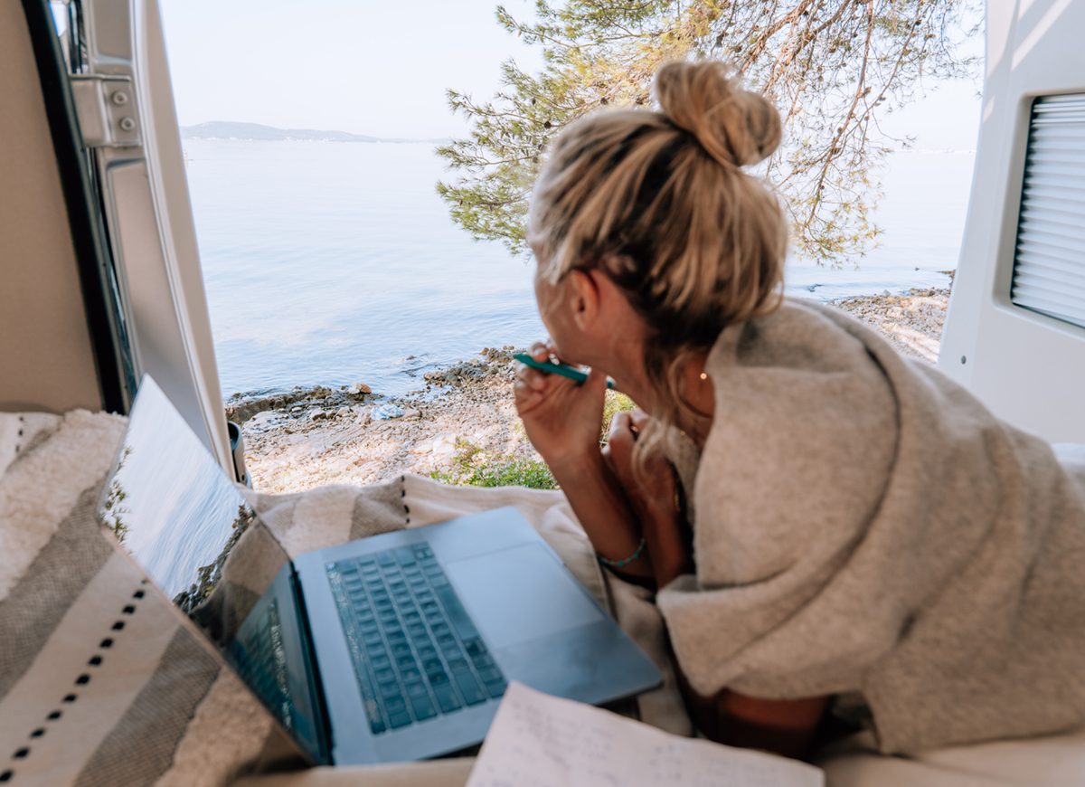 1 agosto: le nuove regole per lo smartworking