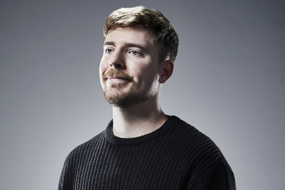 “TikTok, facciamo sul serio”: MrBeast punta a comprare l'app da ByteDance