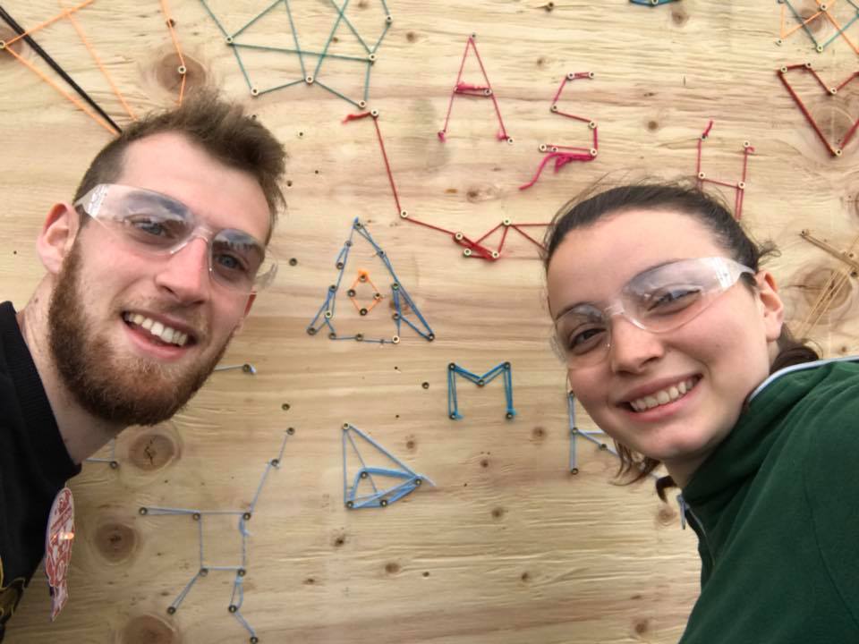 Valeria, 17 anni e una scuola di robotica per tutti: «La prima regola? Niente è impossibile»