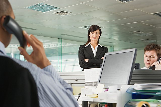 Lavoro: più assunzioni per manager e impiegati