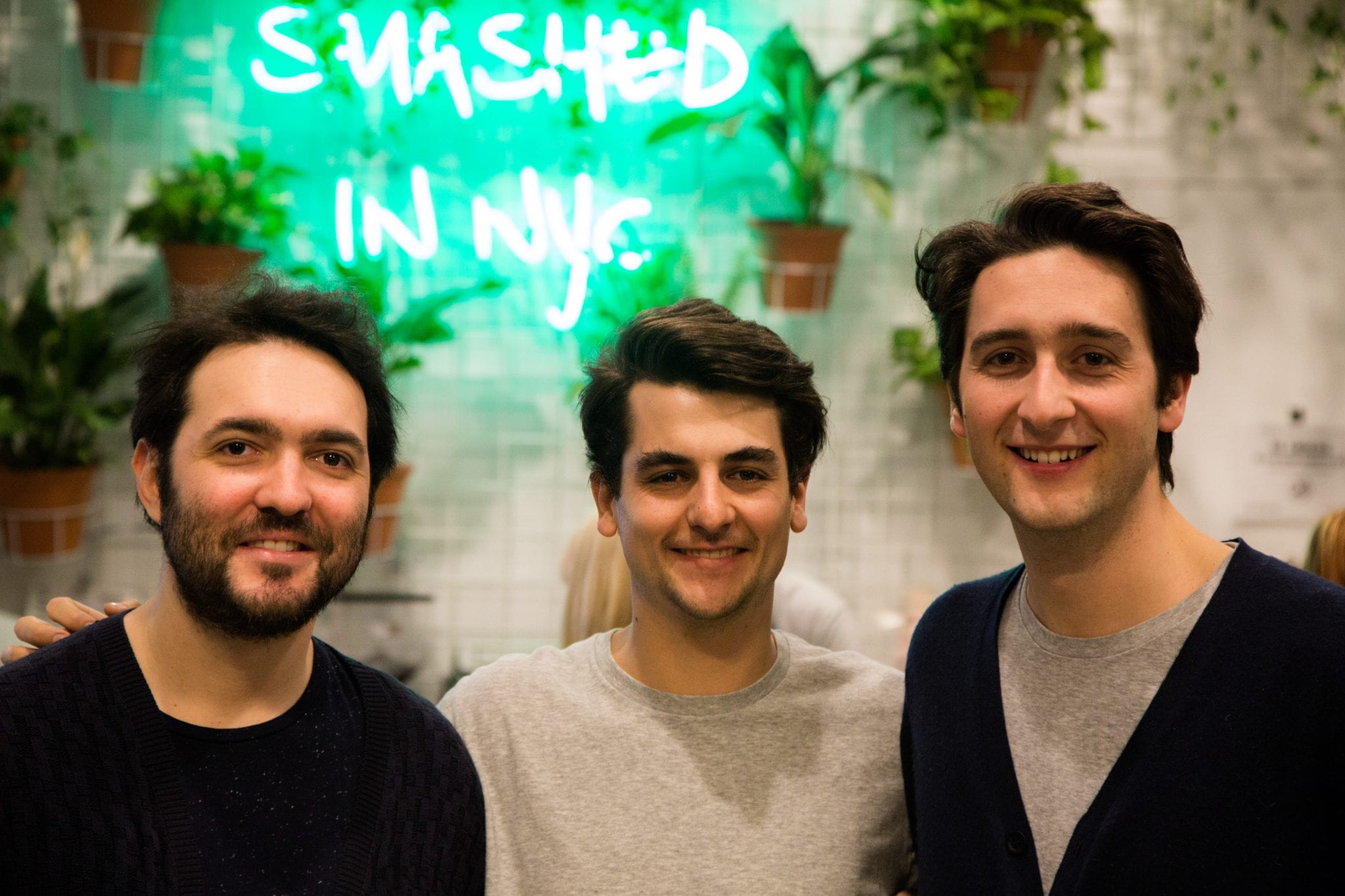 Tre italiani aprono il bar dell'avocado a New York