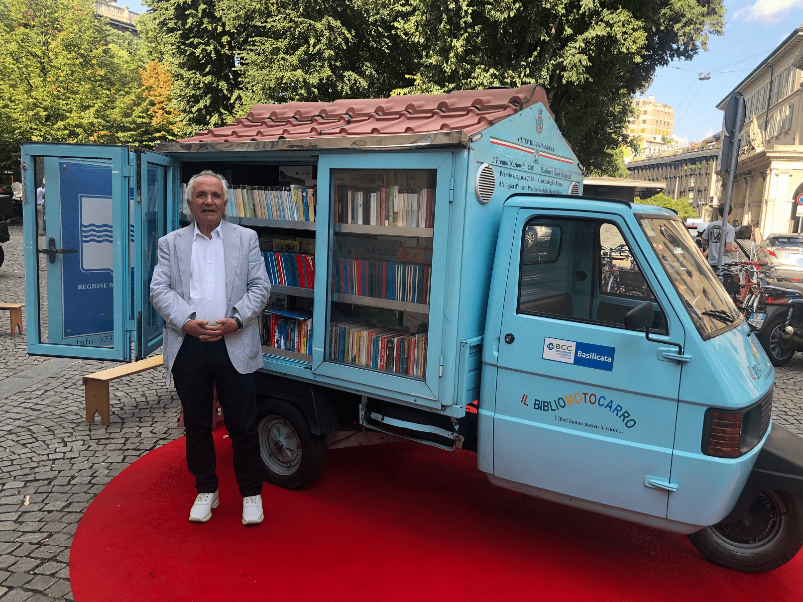 "La mia biblioteca su ruote per portare i libri anche nei paesi più isolati"