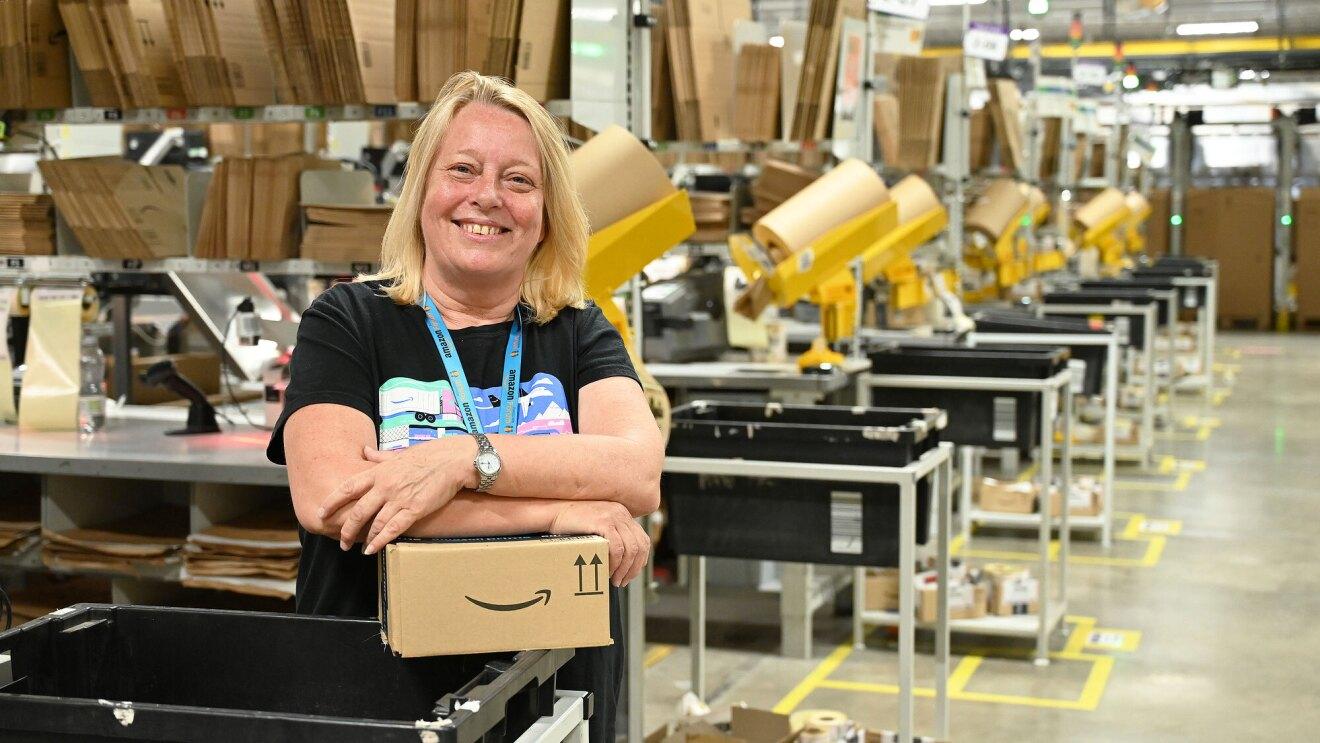 Amazon ordina al personale di tornare in ufficio cinque giorni a settimana.