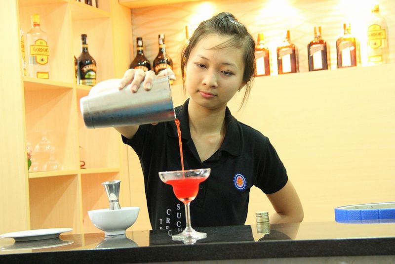 Stanco del solito bar? Diventa barman a domicilio