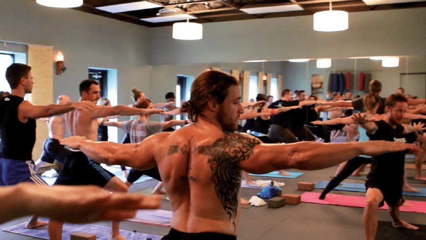 "Importo il Broga, lo yoga per gli uomini"