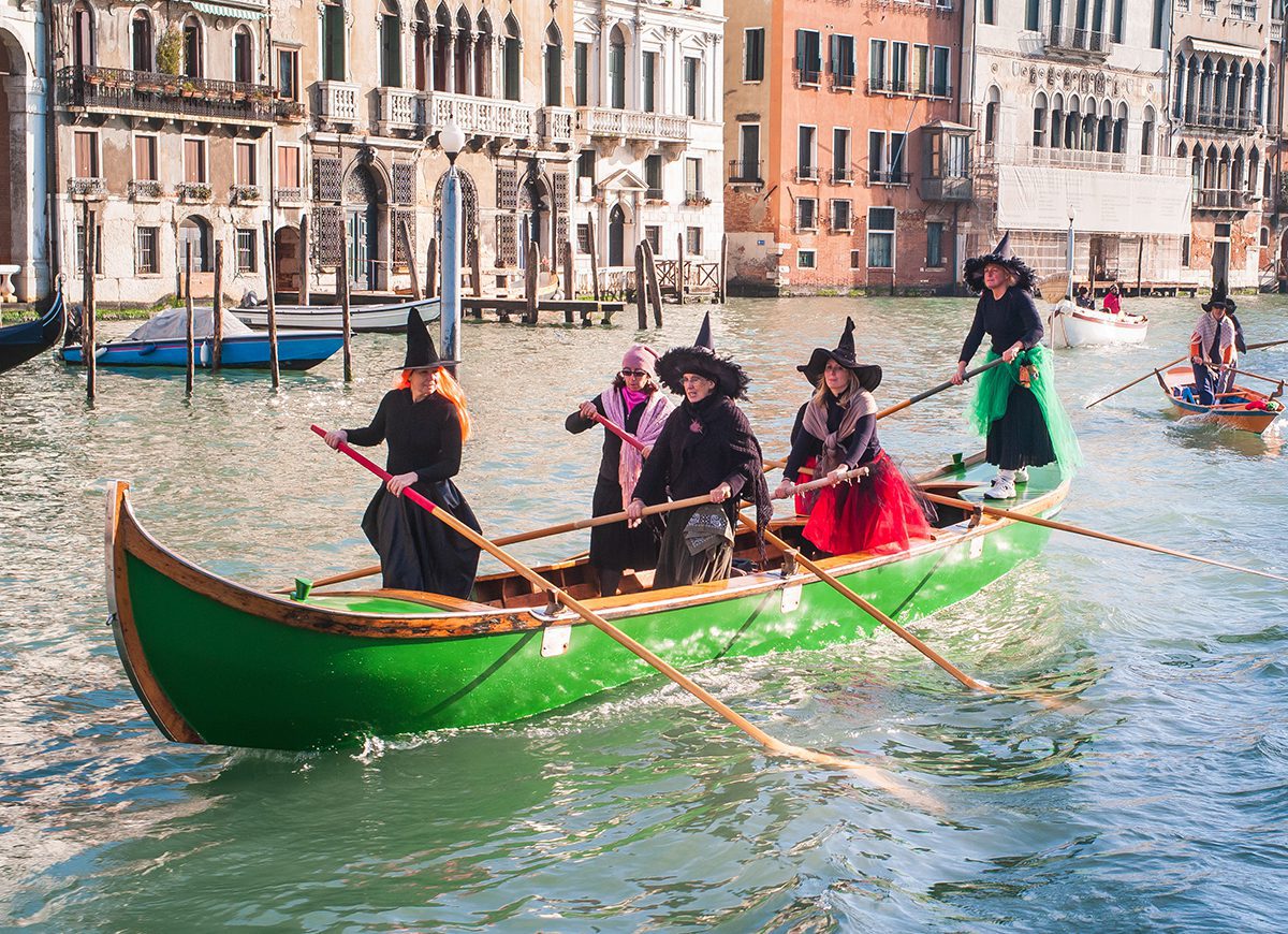 Quest'anno voglio il carbone nella calza