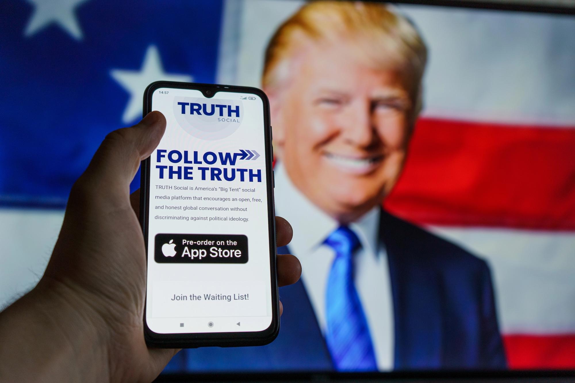 Trump entra nel mondo delle criptovalute con l'acquisizione di Bakkt.