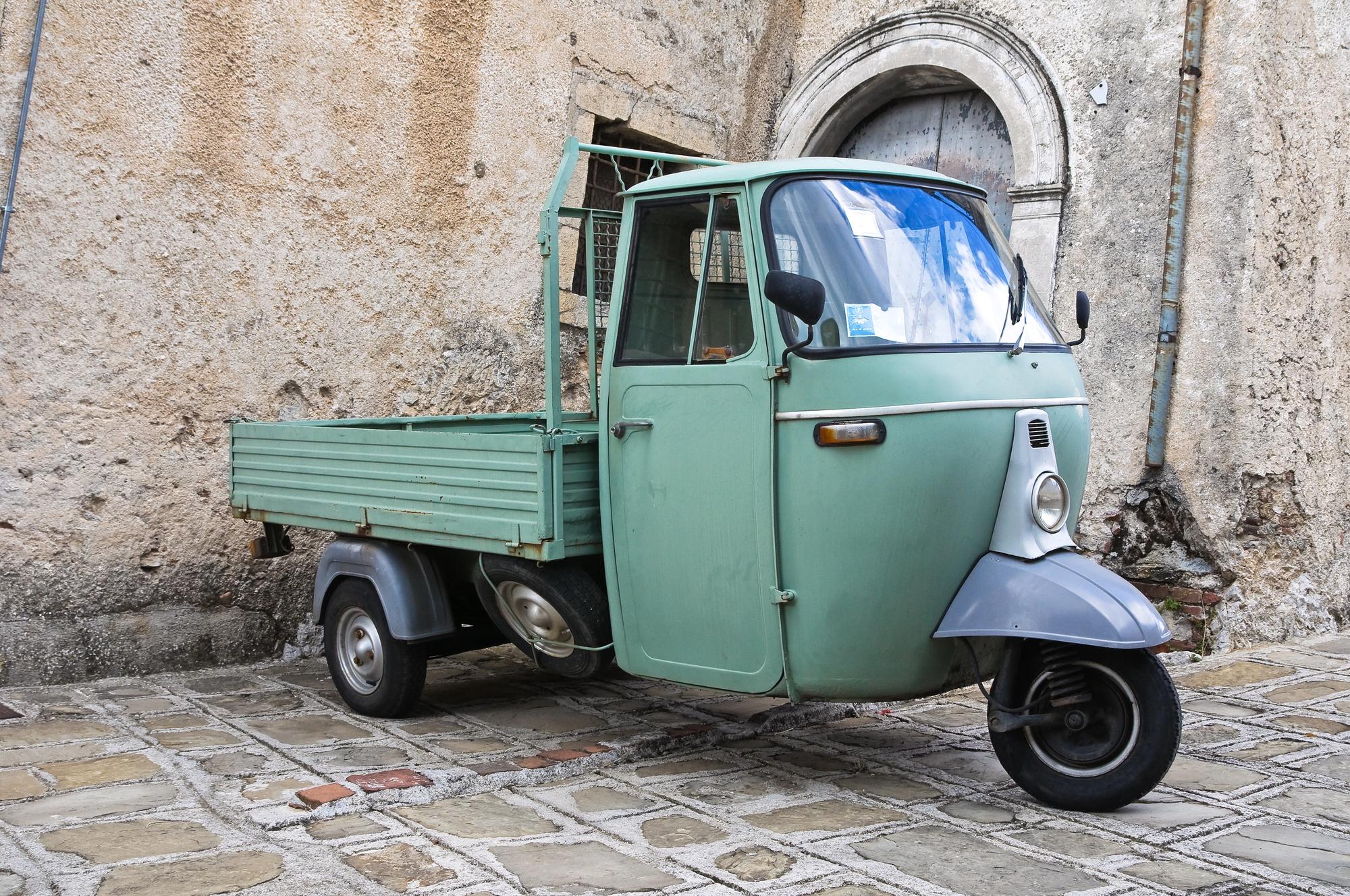Piaggio sposta la produzione dell'Ape in India