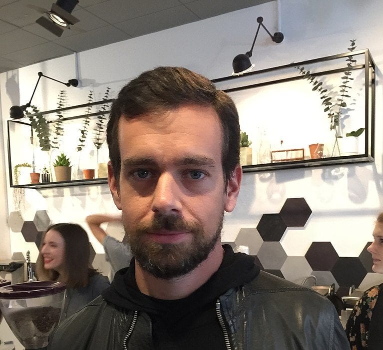Jack Dorsey rinuncia a stipendio e bonus: solo 140 centesimi per il Ceo di Twitter