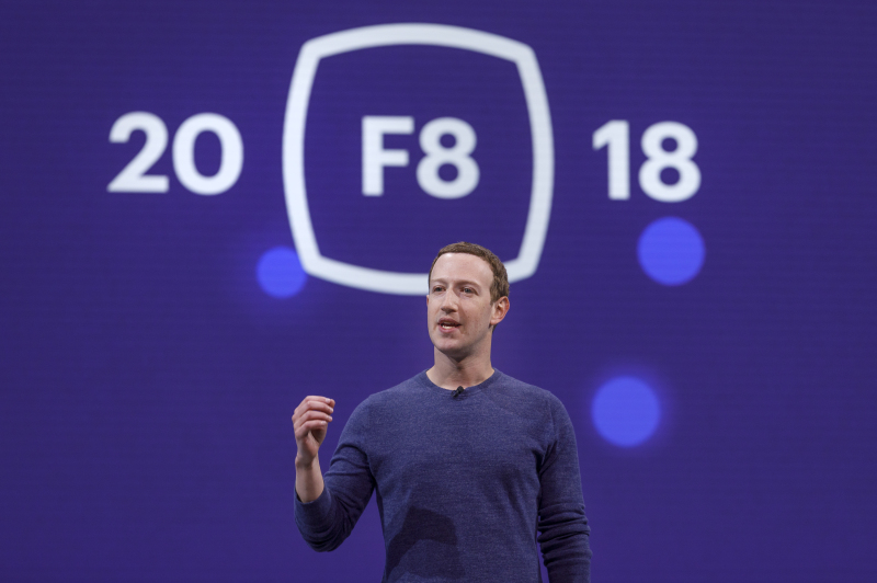 Zuckerberg lancia Facebook Dating per incontri online