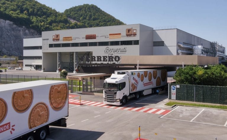 Ferrero raddoppia la produzione dei biscotti alla Nutella (e investe ancora al Sud)
