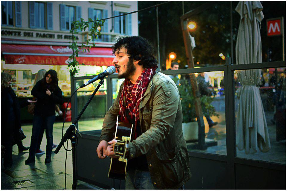 Mi licenzio e faccio musica (per strada)