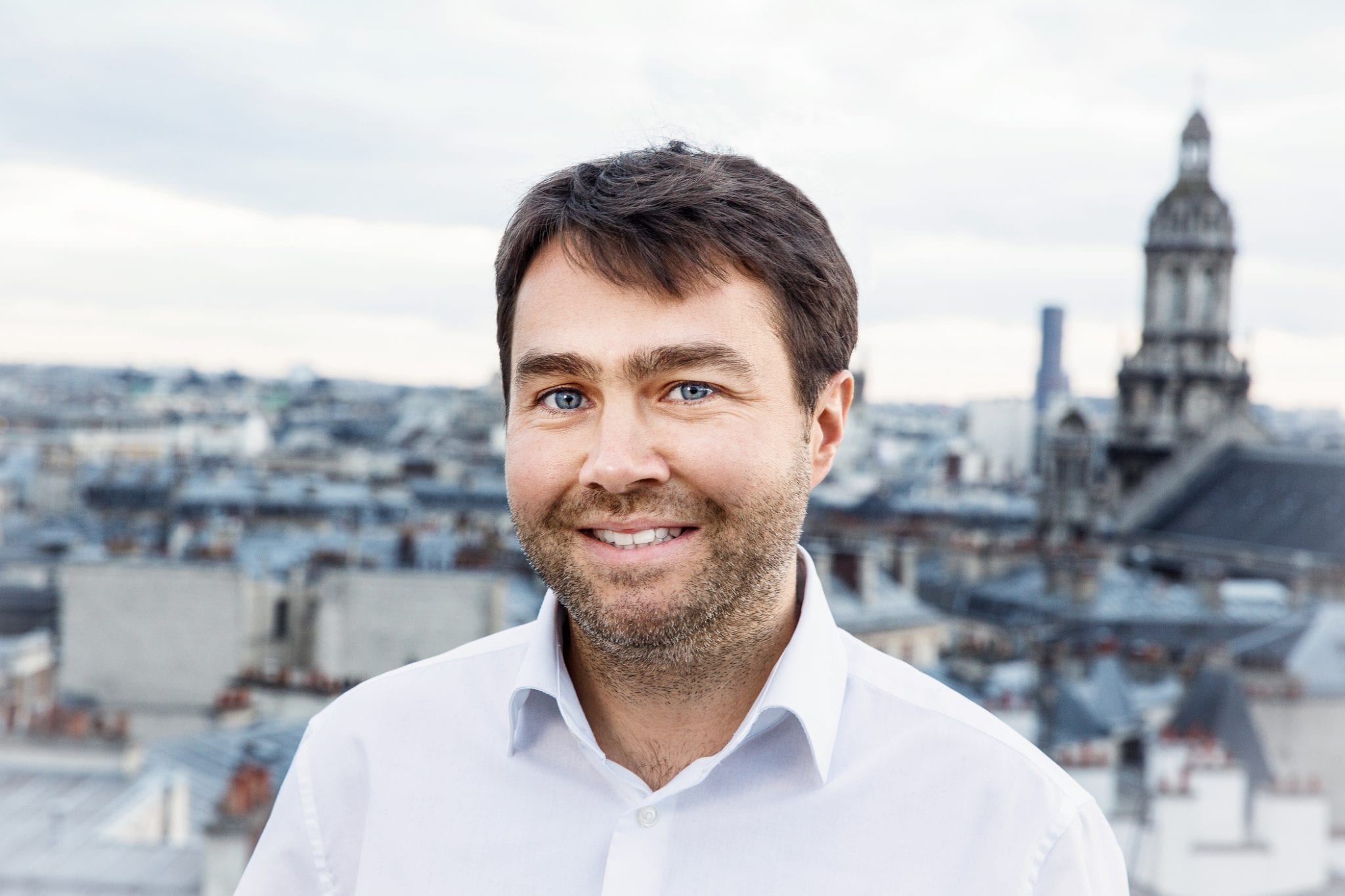 BlaBlaCar cambia l'algoritmo per viaggi "porta a porta". Storia del suo fondatore Frédéric Mazzella