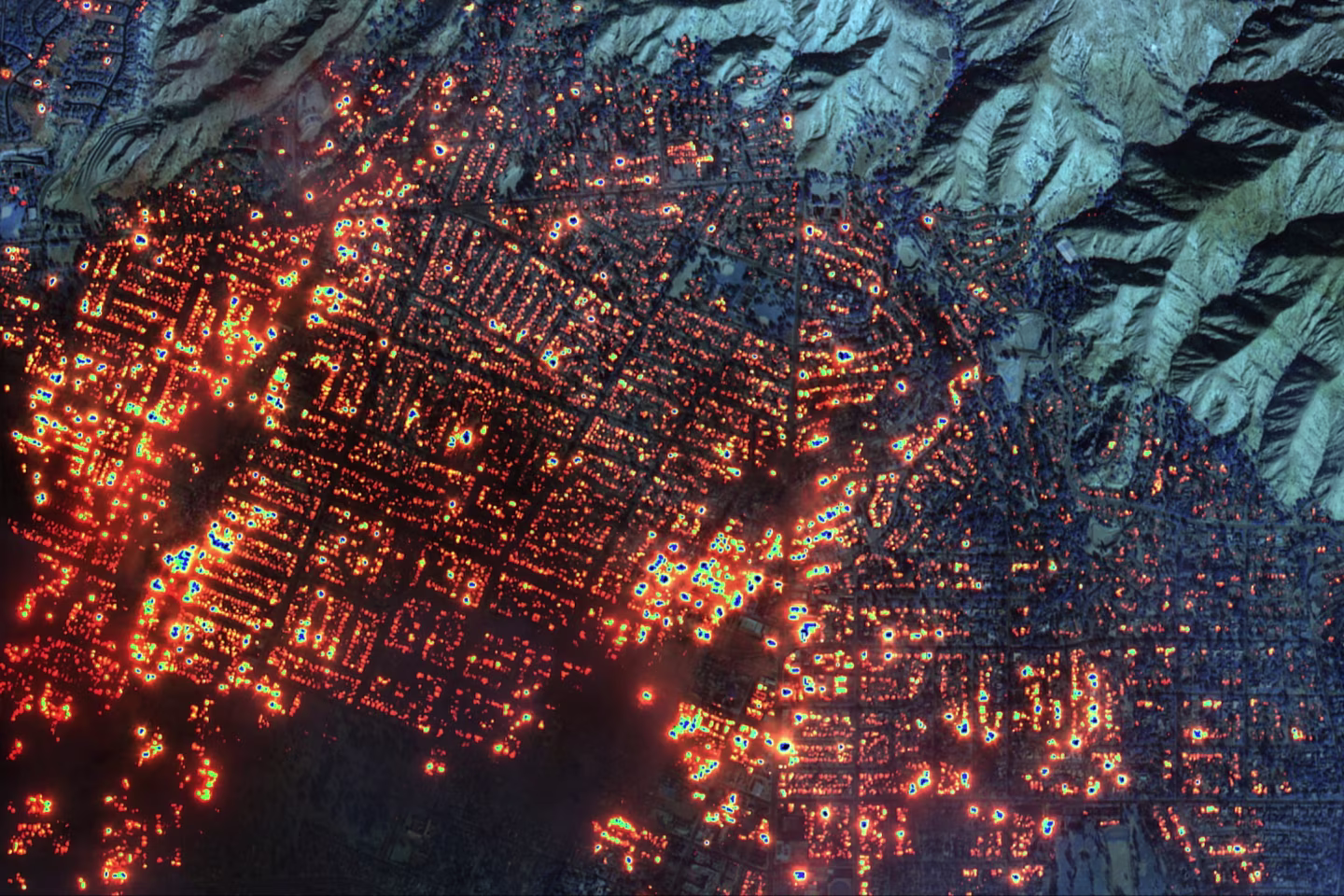 Il 2025 inizia con le scene apocalittiche di Los Angeles in fiamme