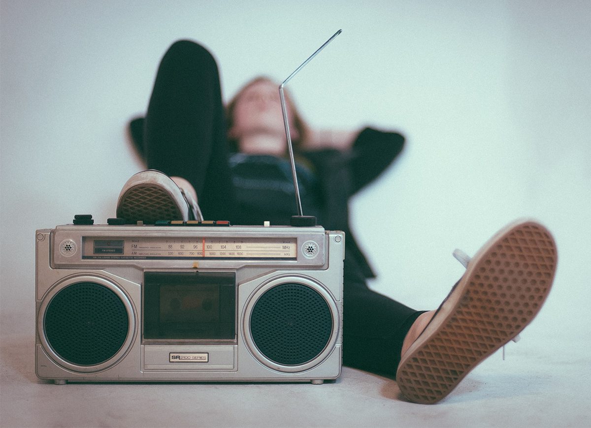 Le radio italiane e la GenZ: il binomio che non ti aspetti