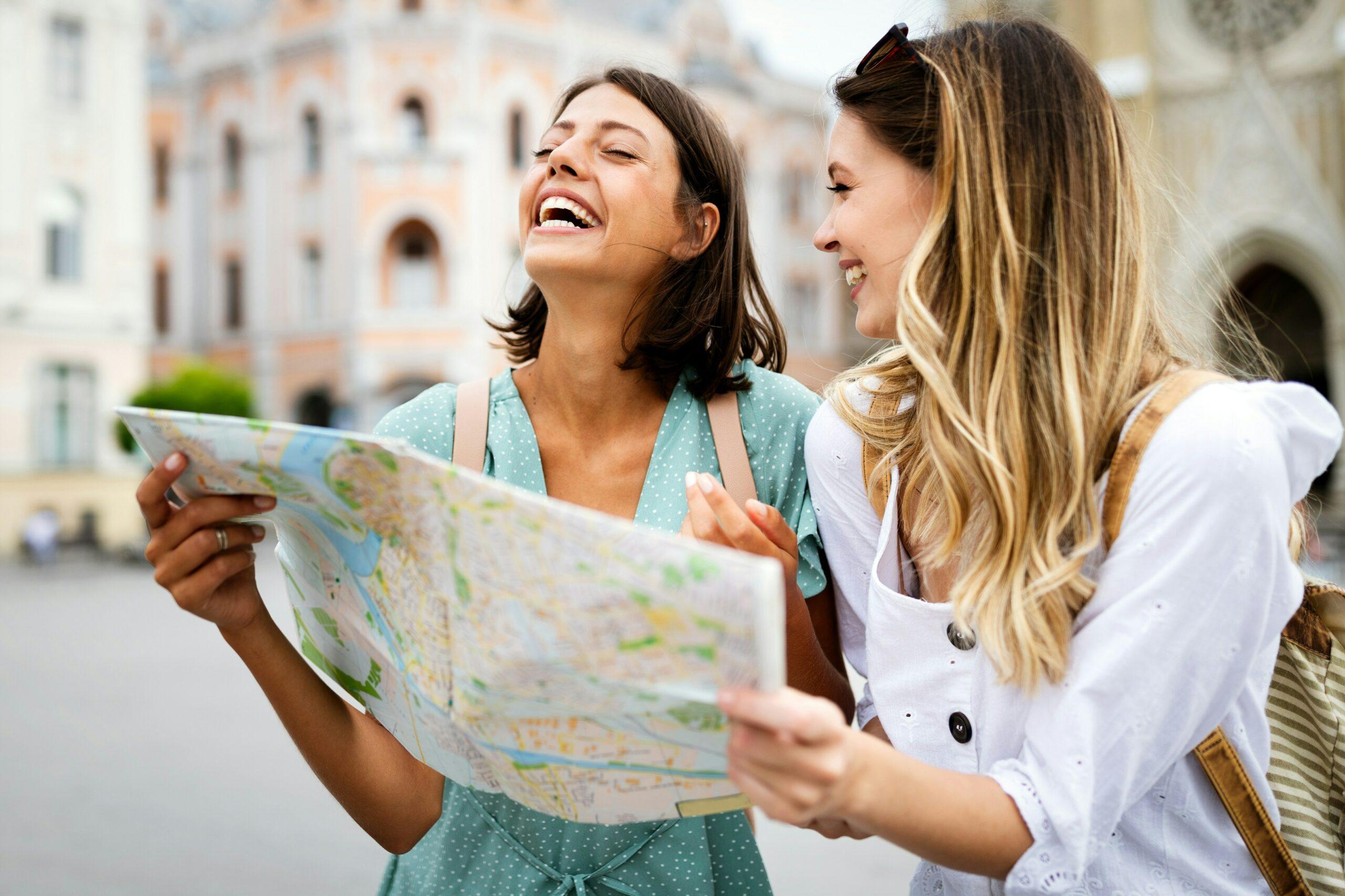 I consigli di Polizia e Airbnb per evitare le truffe online