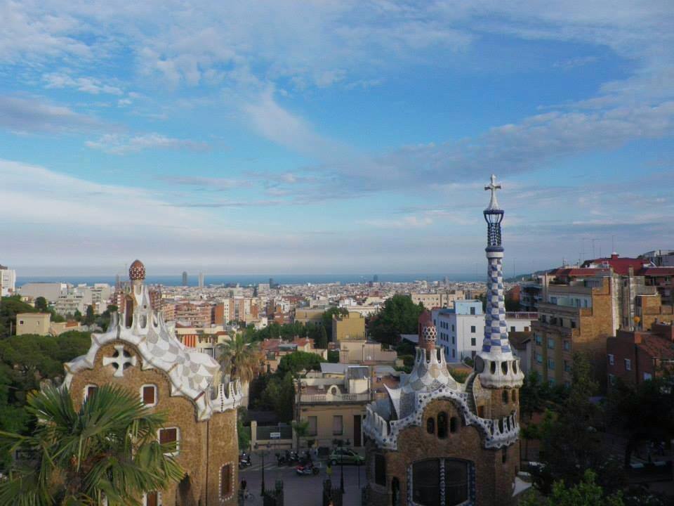 25mila italiani vivono a Barcellona. 6 buoni motivi per seguirli