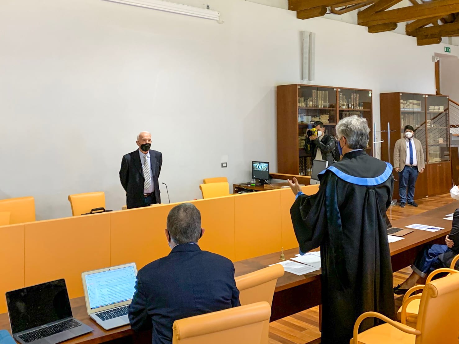 A 85 anni si laurea in Giurisprudenza: "Sono contento che questo giorno sia arrivato"