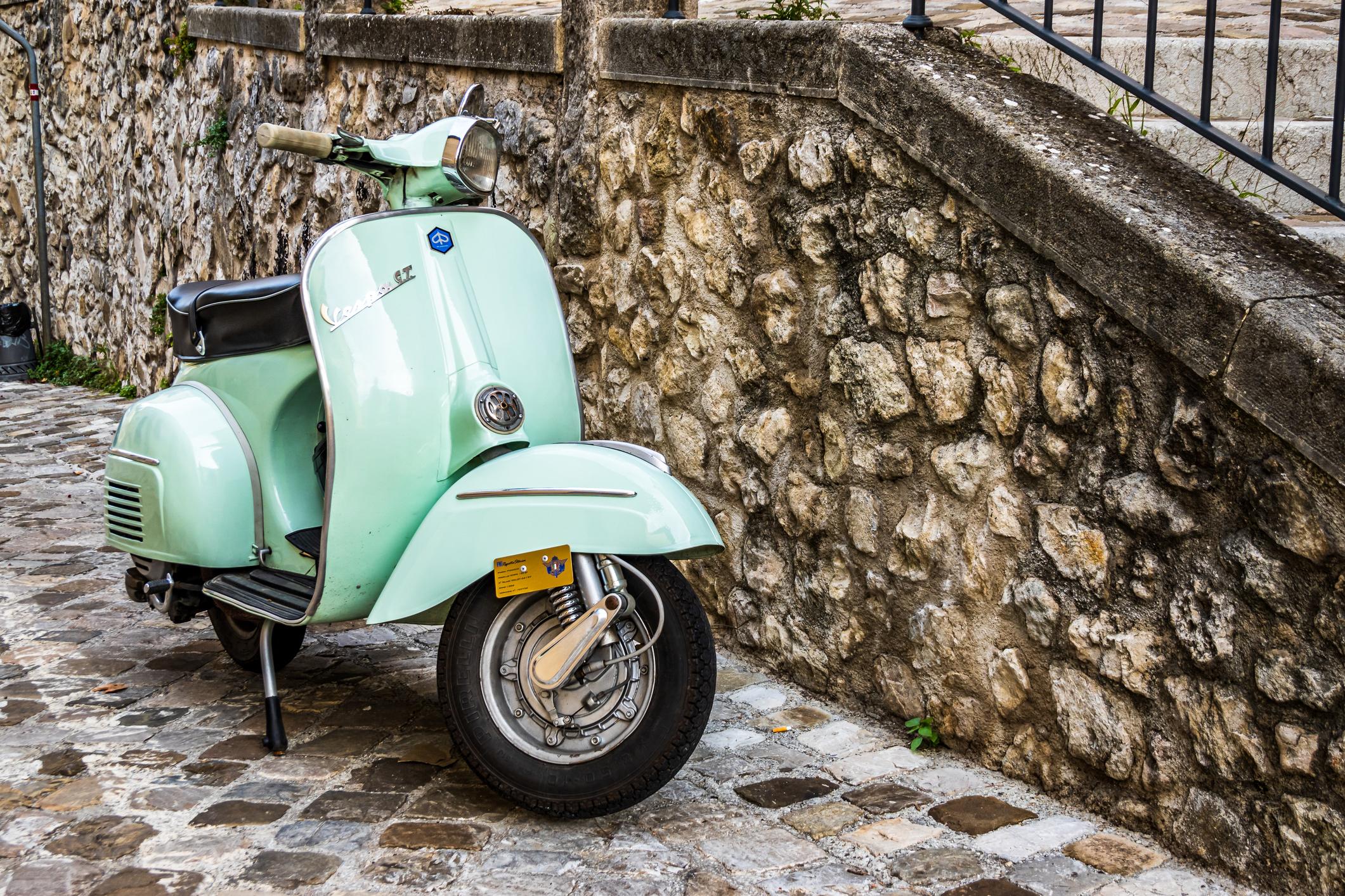Si celebrano i Vespa World Days