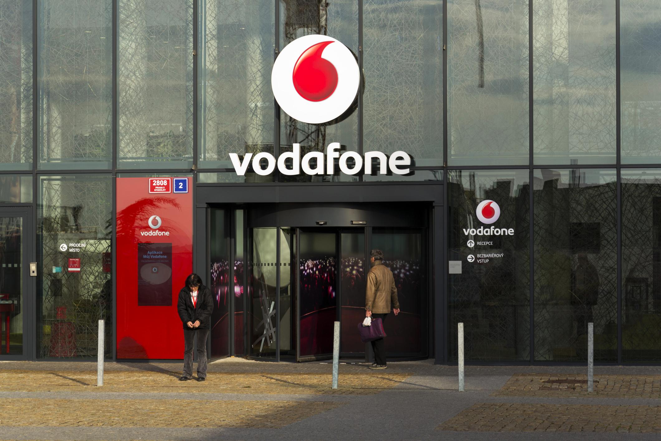 Swisscom acquisisce Vodafone Italia. Cosa cambia e quando.