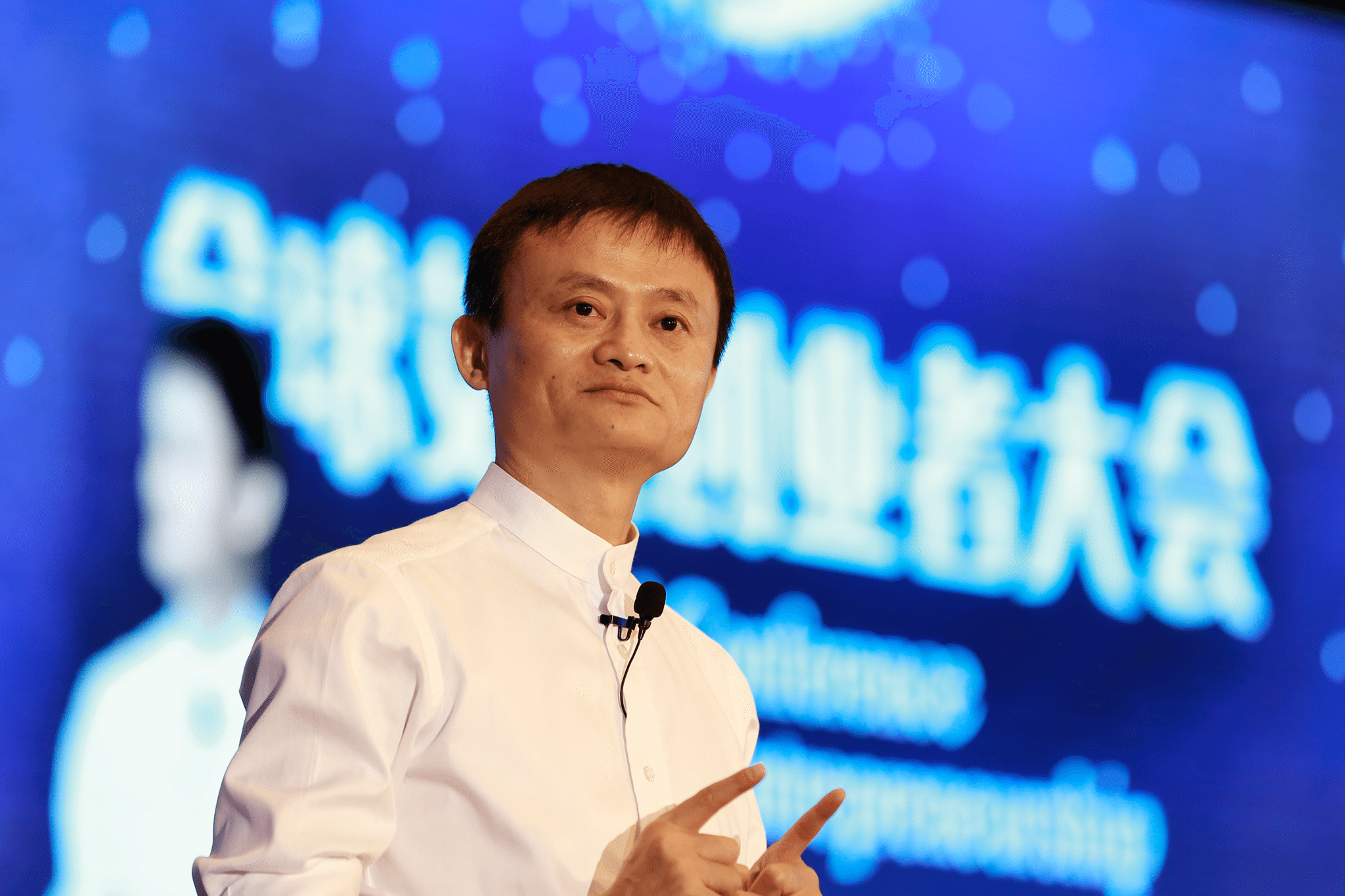 ALIBABA, JACK MA CERCA ISPIRAZIONE E PRODOTTI IN ITALIA