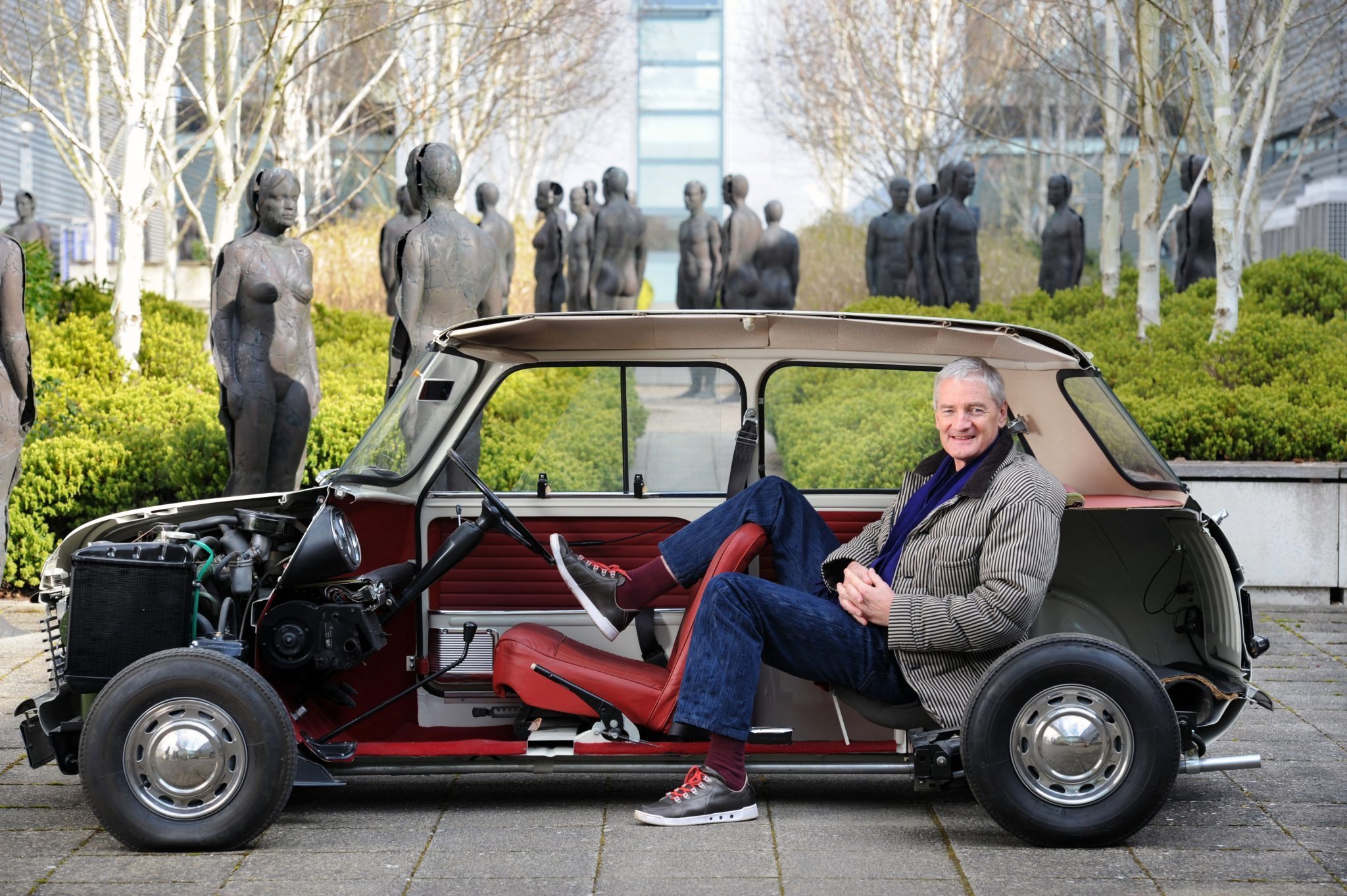 Dyson produrrà auto elettriche: "Saranno rivoluzionarie"