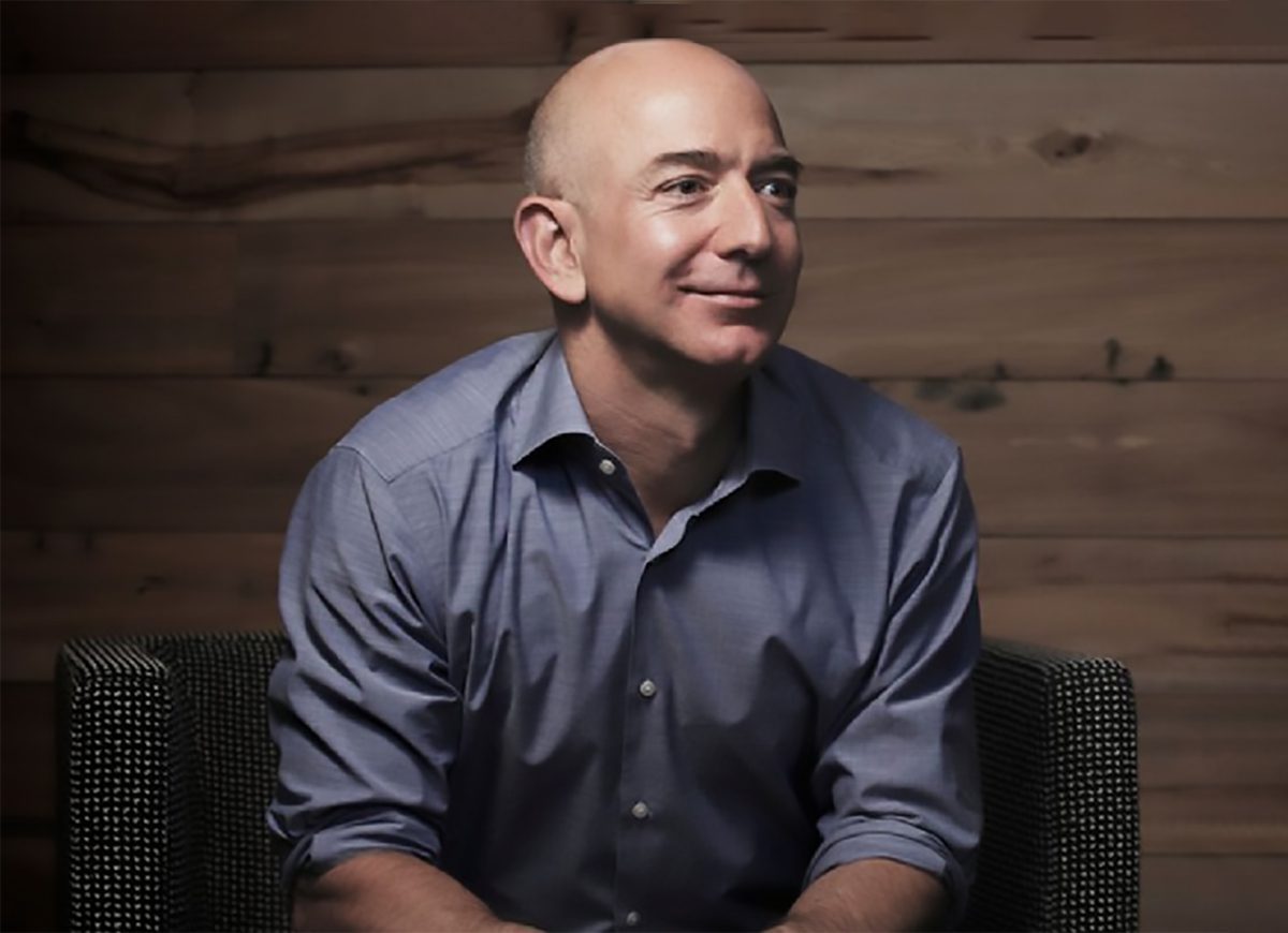 Jeff Bezos: 124 miliardi di dollari in beneficenza