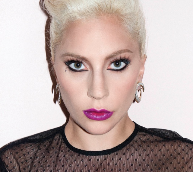 Lady Gaga lancia il suo brand di make-up