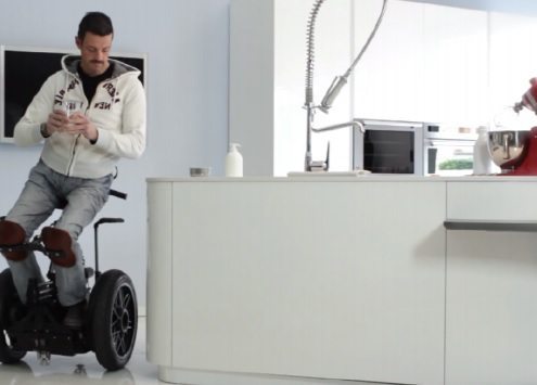 Startupper inventano carrozzina per disabili che si guida senza mani