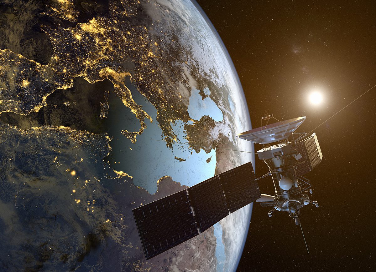 Comunicazioni satellitari: l’Europa sfida Bezos e Musk