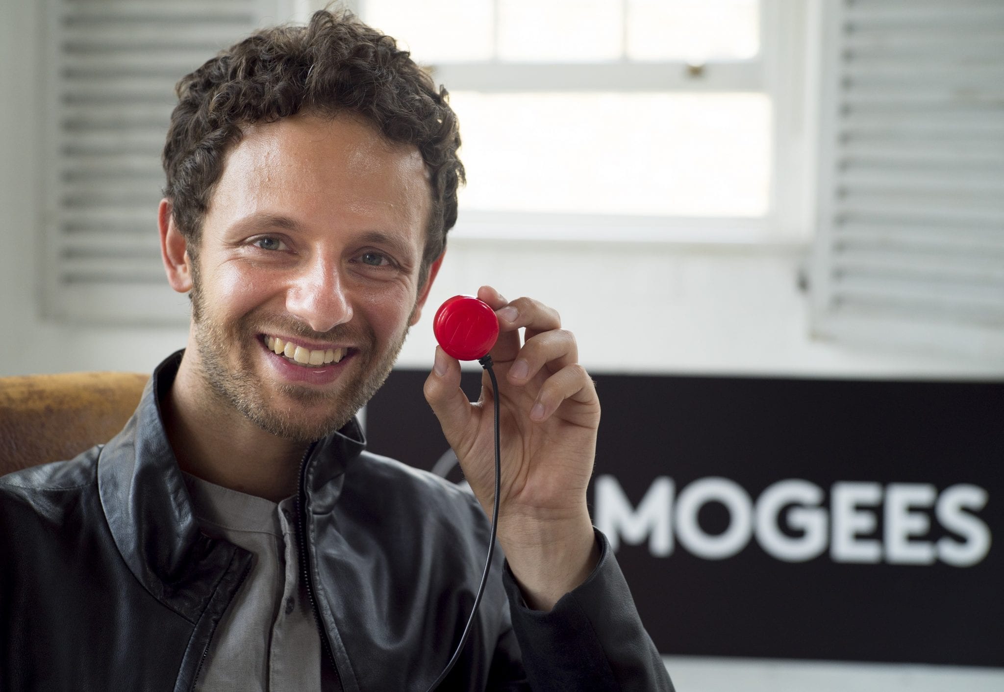 Mogees, la startup che trasforma gli oggetti in musica, chiude un round da 1 milione di sterline
