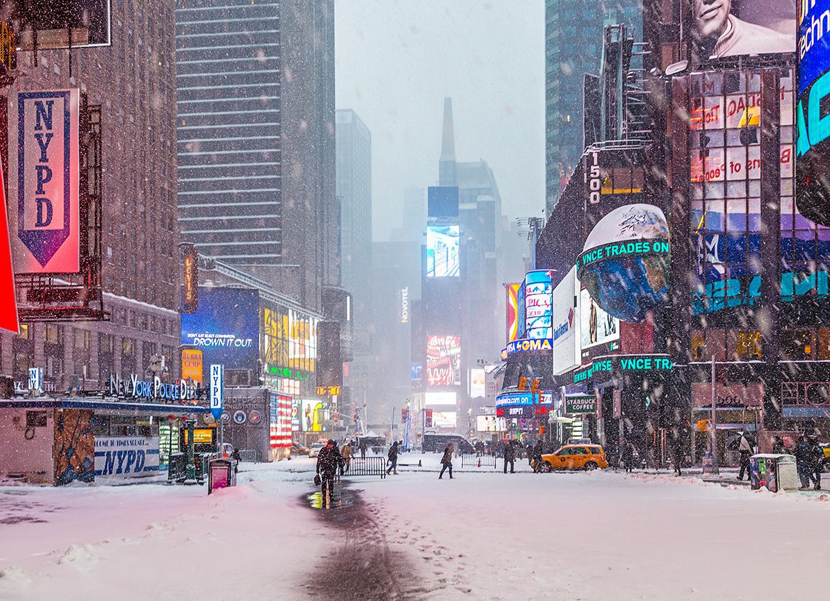 “Il ciclone bomba“: gli USA in stato di emergenza