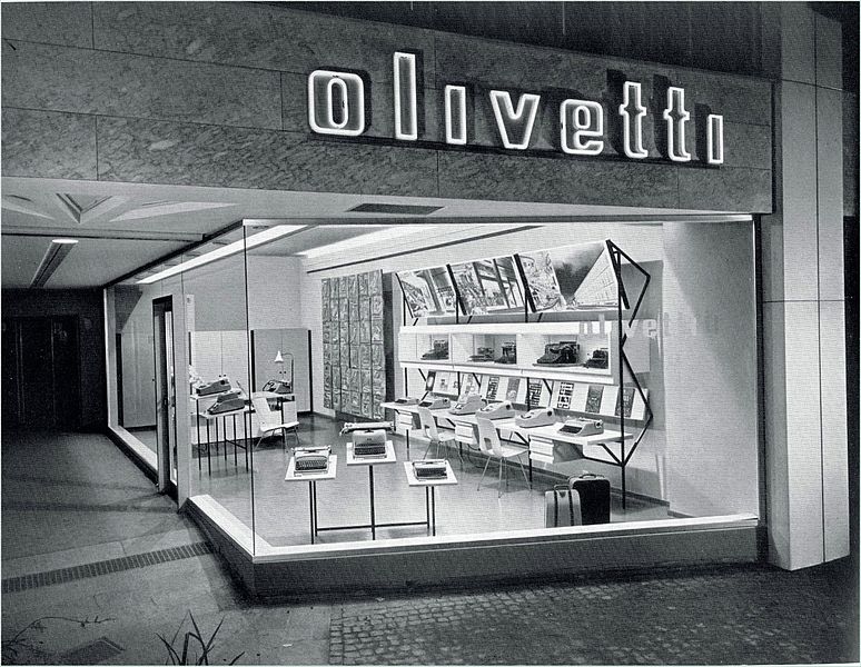 Adriano Olivetti, l'imprenditore illuminato che sognava la «fabbrica a misura d'uomo»