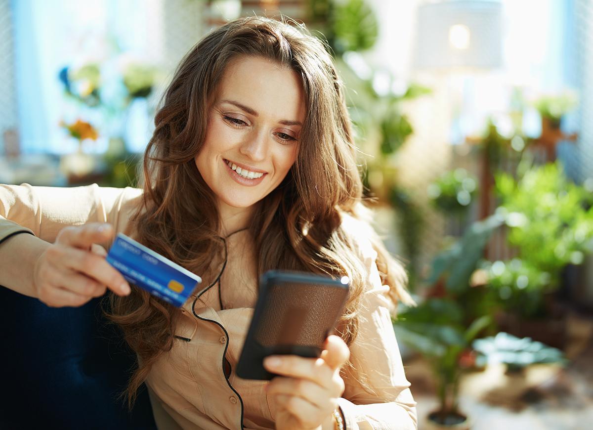 Cashback e condivisione: come funzionano le assicurazioni P2P