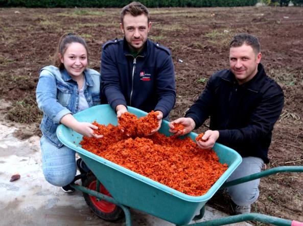 «Dalla buccia dei nostri pomodori abbiamo ricavato una vernice»