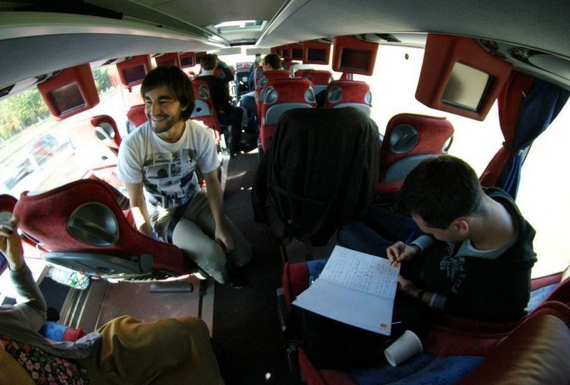 Il bus degli startupper fa tappa in Italia