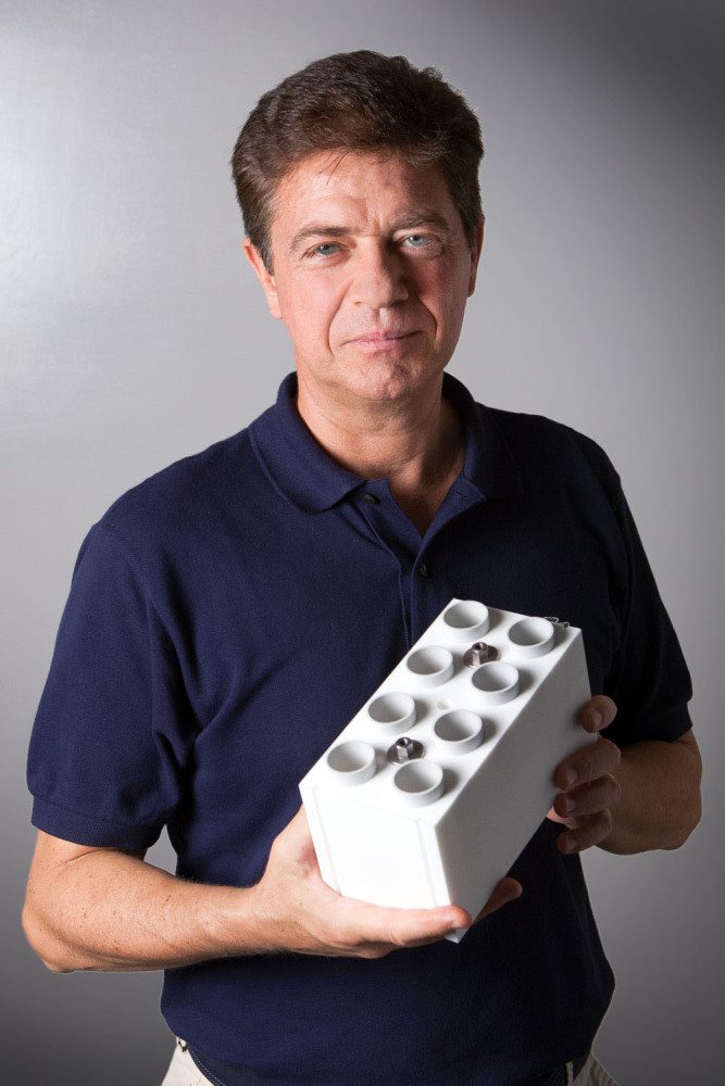 «Ho  inventato il mattone che si monta come un Lego»