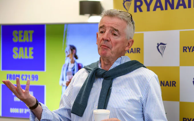 La battaglia di Ryanair contro alcol e droghe a 33.000 piedi.