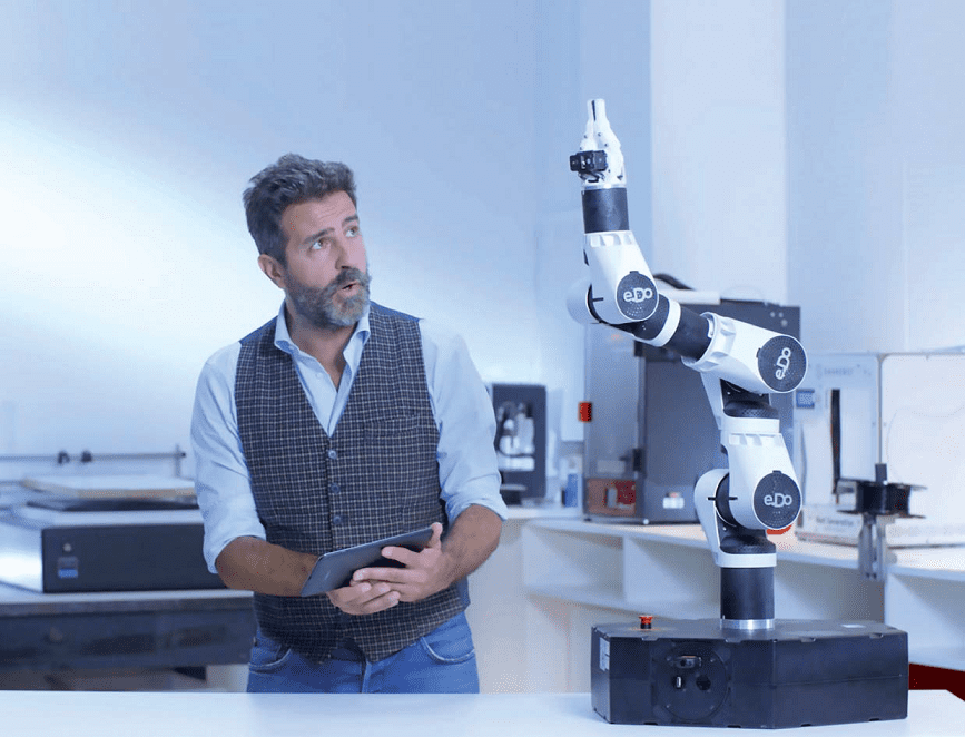 Ti porto nel mondo dei robot