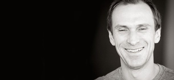 Da parcheggiatore a imprenditore milionario: la storia di Tomas Gorny
