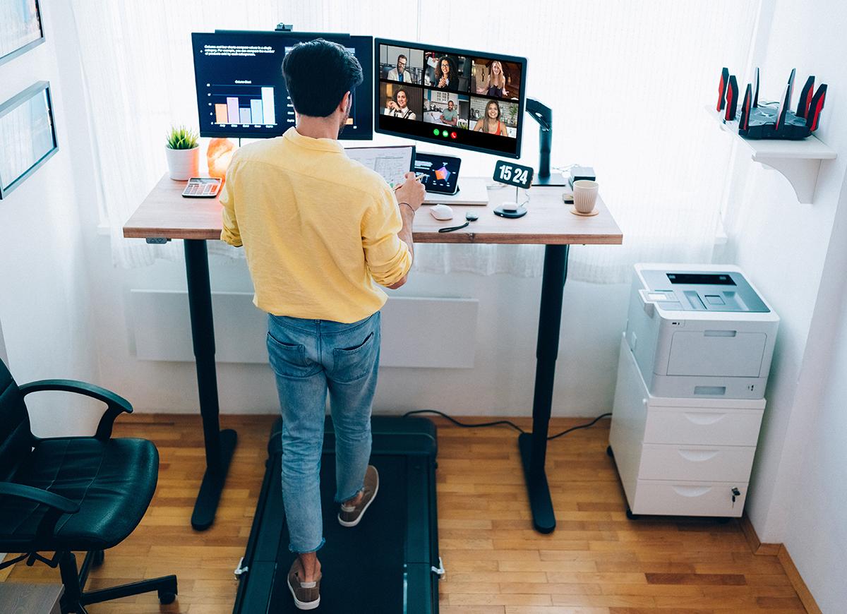 Trasformare il modello del lavoro ibrido in full-remote