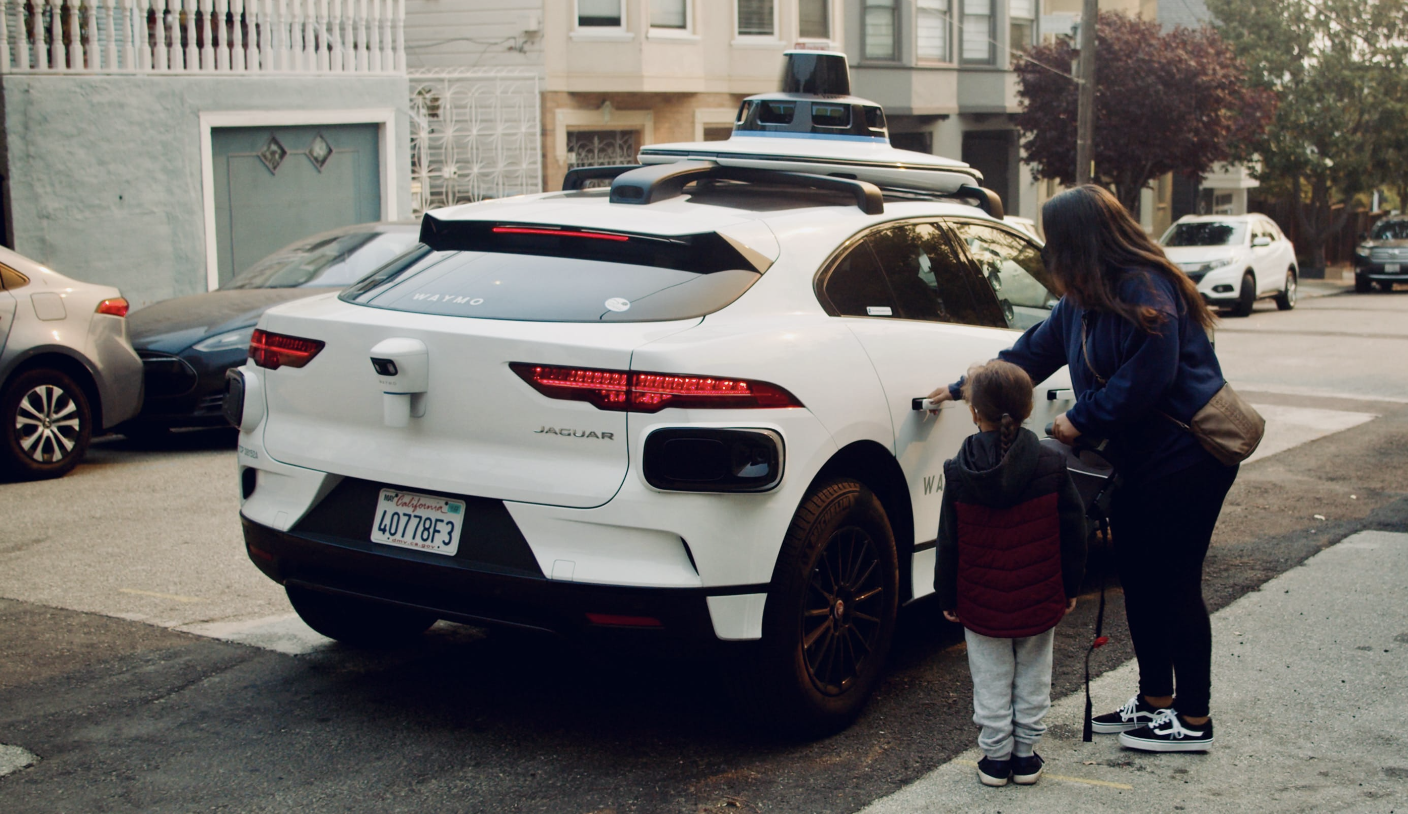 USA: Uber e Lyft si uniscono alla rivoluzione dei taxi senza conducente di Waymo